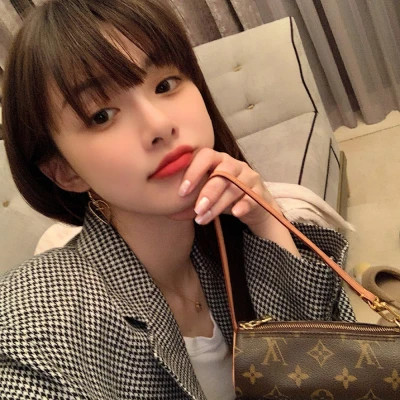优质真人女生微信头像高清