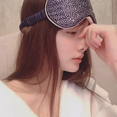 优质真人女生微信头像高清