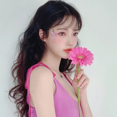 优质真人女生微信头像高清