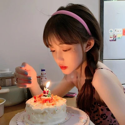 优质真人女生微信头像高清