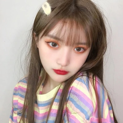 比较真实一点的微信美女头像