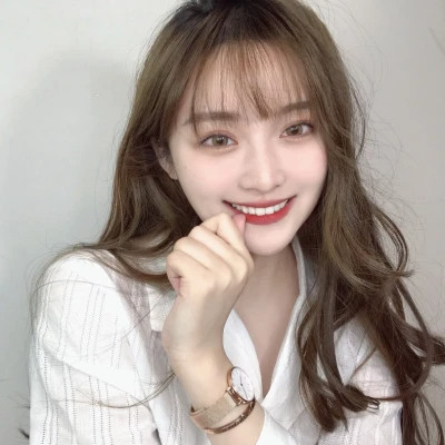 比较真实一点的微信美女头像