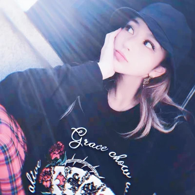 女生简单一点的头像