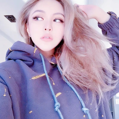 女生简单一点的头像