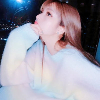 女生简单一点的头像