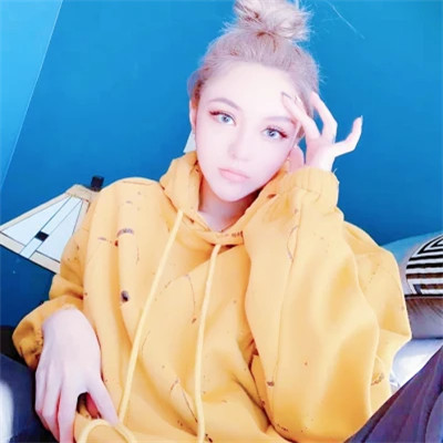 女生简单一点的头像