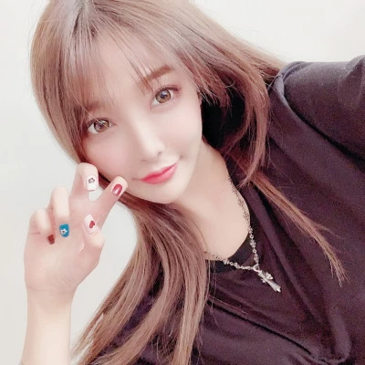 女生简单一点的头像