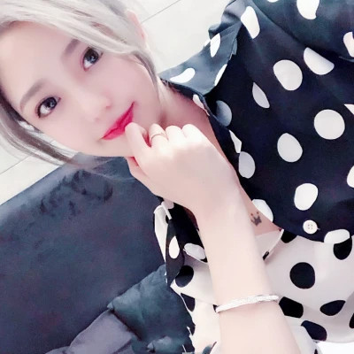 女生简单一点的头像