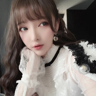 女生简单一点的头像