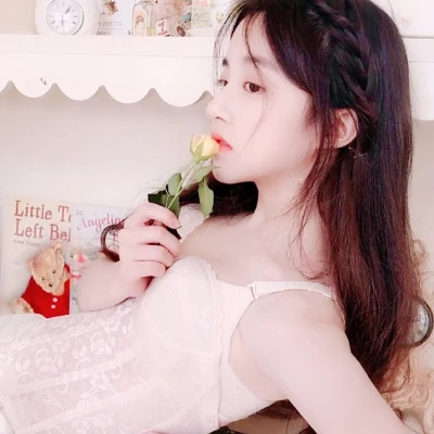 女生简单一点的头像