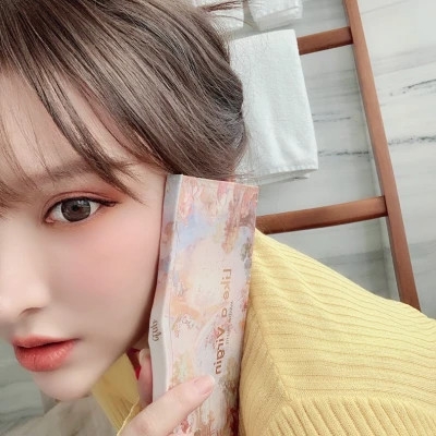 女生简单一点的头像