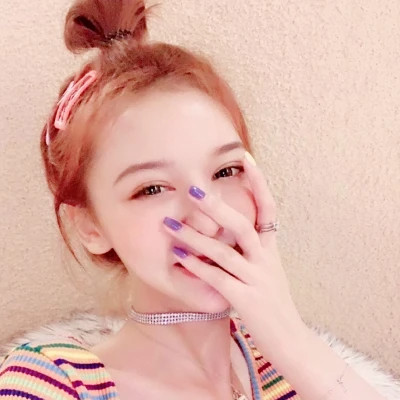 女生简单一点的头像