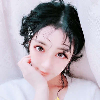 女生简单一点的头像