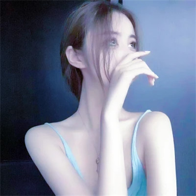 女生简单一点的头像