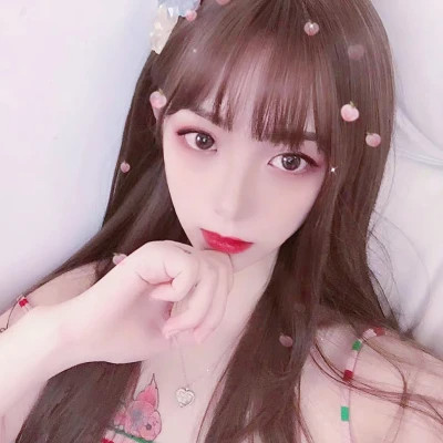 既惊艳又耐看的女生头像