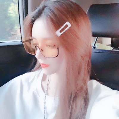 好看的图片女生头像