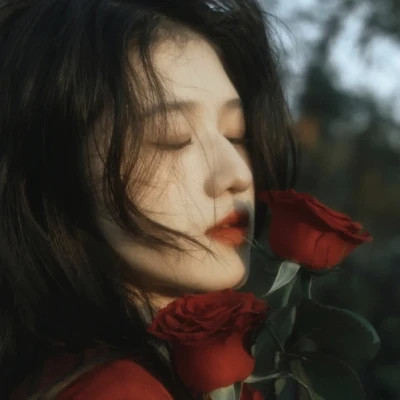 高冷禁欲系御姐女头像