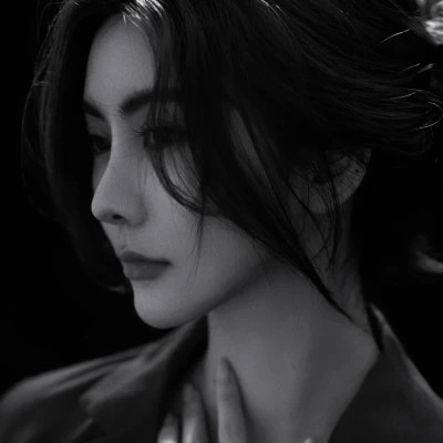 高冷禁欲系御姐女头像