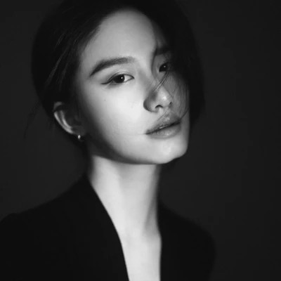 高冷禁欲系御姐女头像