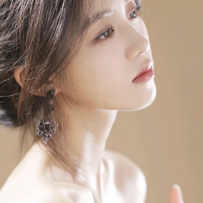 高冷禁欲系御姐女头像