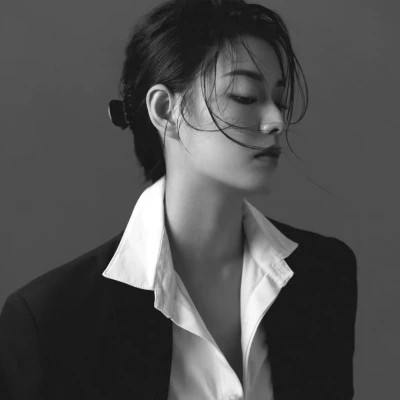 高冷禁欲系御姐女头像