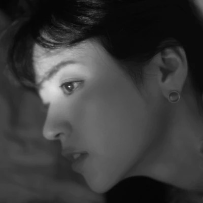 微信女生御姐头像高冷真人