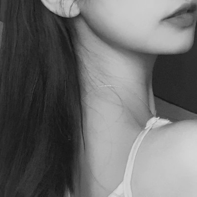 黑白系头像女高冷