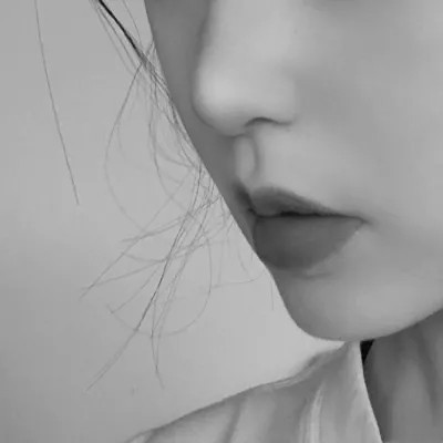 黑白系头像女高冷