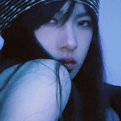 又A又飒的女生头像