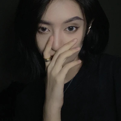 又A又飒的女生头像