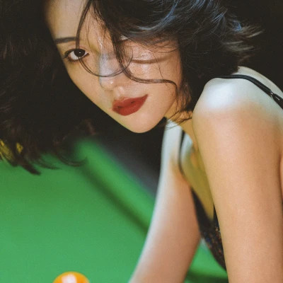 又A又飒的女生头像