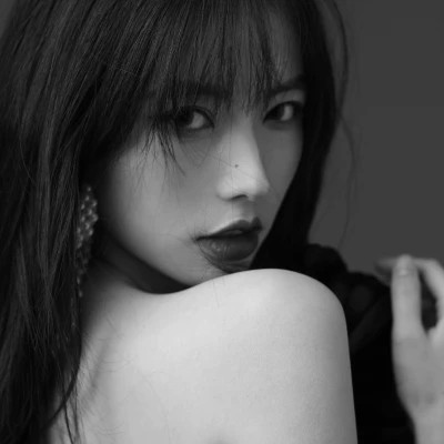 又A又飒的女生头像