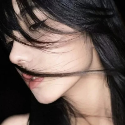 又A又飒的女生头像