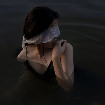 又A又飒的女生头像