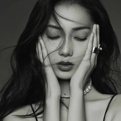 又A又飒的女生头像