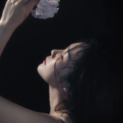又A又飒的女生头像