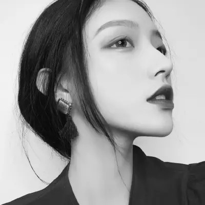 霸气女生的头像