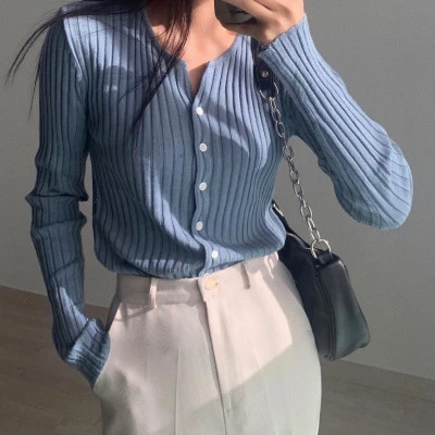 女生不露脸的身材头像