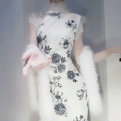 女生不露脸的身材头像