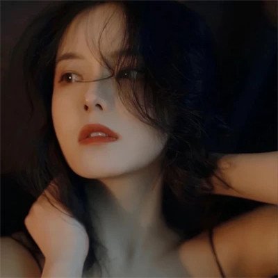 高级感美女头像
