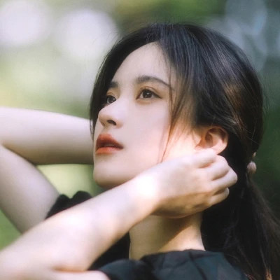 高级感美女头像