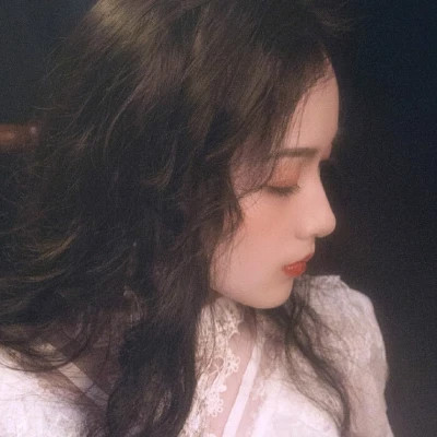 高级感美女头像
