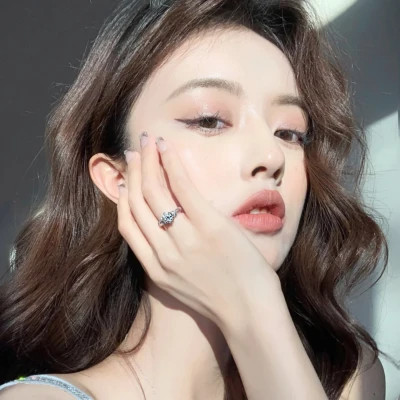 第一眼就吸引人的图片头像