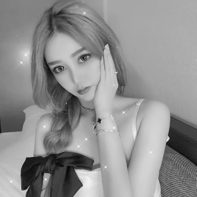 黑白气质美女头像图片