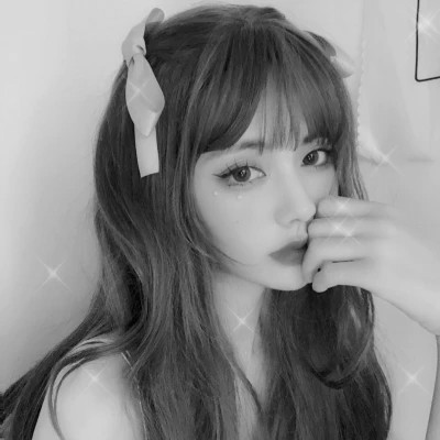 黑白气质美女头像图片