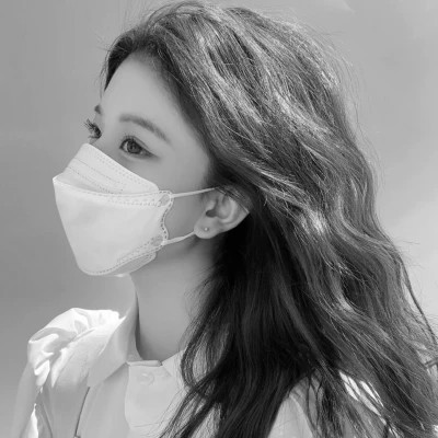黑白女生微信头像