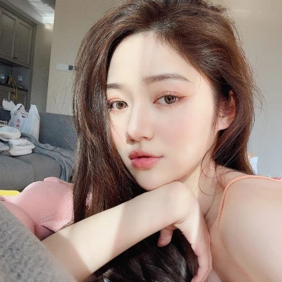 2025最流行的微信头像图片女