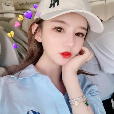 2025最流行的微信头像图片女