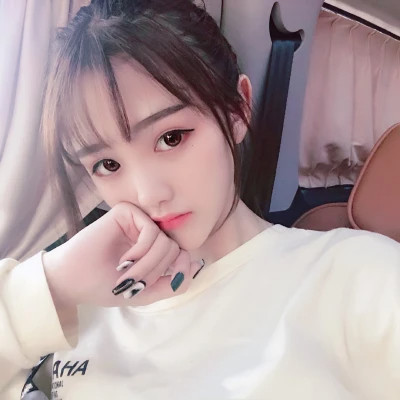 2025最流行的微信头像图片女