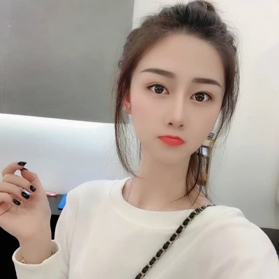 2025最流行的微信头像图片女